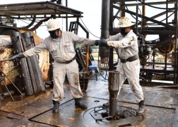 Apoyo del gobierno  a Pemex alcanzará 20 mil mdd en 2021