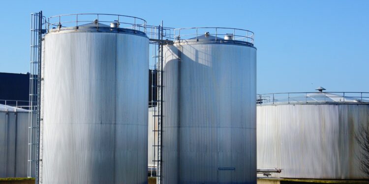 Proponen coberturas mínimas para seguros en industria gasera