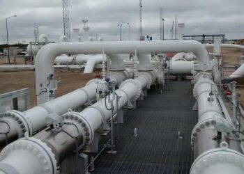 Gas natural se encarece en torno al pleito en Ucrania