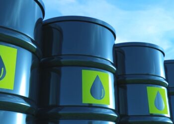 Excedentes petroleros son la caja chica del Gobierno federal, dice diputado panista