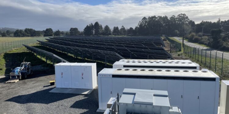 Agregará California 53 mil MW de energía solar para 2040