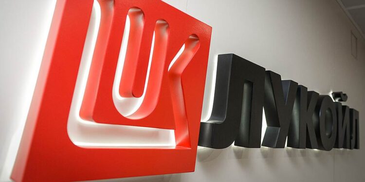 Cede Fieldwood Energy a Lukoil 100% de su participación
