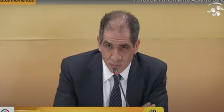 Dudan sobre el futuro de la Transición Energética