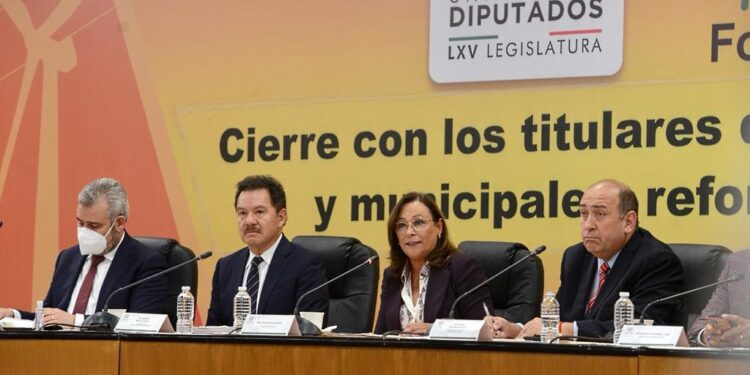 No conviene a nadie debilitar a Pemex y CFE, advierte Rocío Nahle