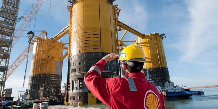 BP y Shell sacarán sus inversiones de Rusia