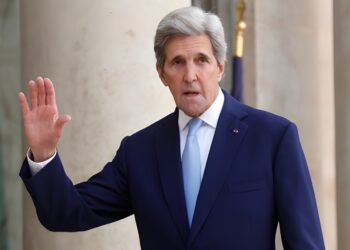 Se reunirá John Kerry con el presidente López Obrador esta semana