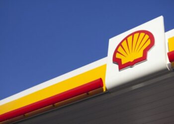 Corrige Shell, anuncia que dejará de comprar petróleo y gas de Rusia