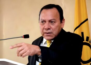 PRD no acompañará la iniciativa de reforma eléctrica si no se modifica