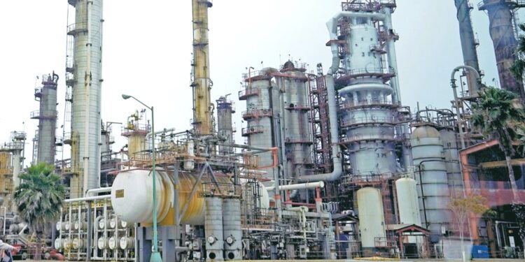 Sistema Nacional de Refinación (Parte tercera)