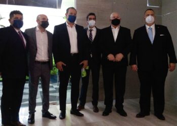 Llaman a cuidar activos de energías limpias ante entorno complicado