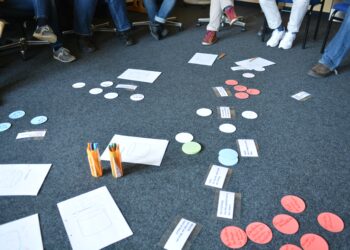 Participan 22 equipos en Debate Universitario de Energía