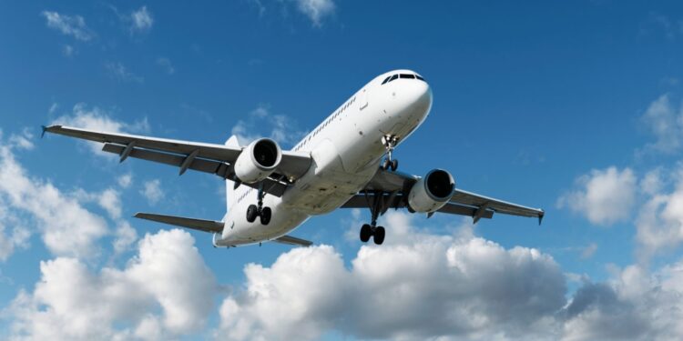 CEMEX convertirá CO2 e hidrógeno en combustible de aviación