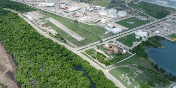 Entregarán Dos Bocas sin producción