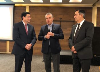 Nombra CCE nuevo presidente de la Comisión de Energía