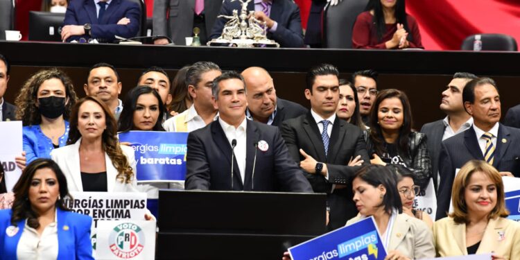 Diputados rechazan la Reforma Eléctrica