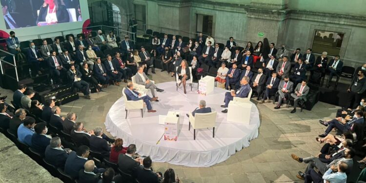 Los hidrocarburos seguirán presentes en la economía