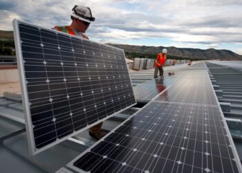 Suben 20% costos de sistemas fotovoltaicos en dos años