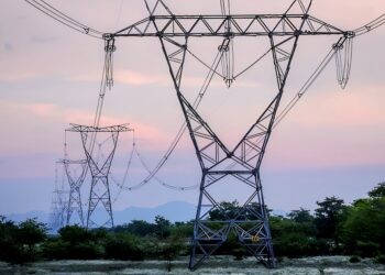 Pide Cofece al Cenace información sobre solicitudes de interconexión al SEN