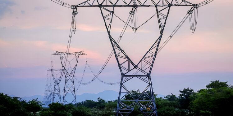 Pide Cofece al Cenace información sobre solicitudes de interconexión al SEN