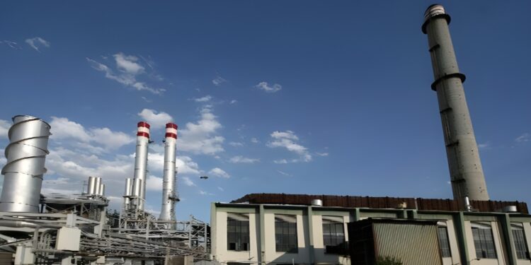 Inicia CRE sanción en contra de Iberdrola Energía Monterrey