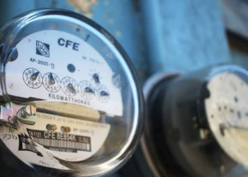 Regulariza CFE 308 mil usuarios en 2021