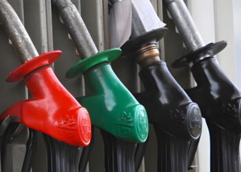 De no aplicarse los subsidios a las gasolinas, estarían a 35 pesos/litro, dice PETROIntelligence