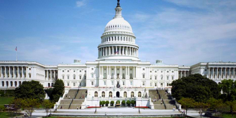 Energía, entre los temas a tratar en el encuentro Biden-López Obrador