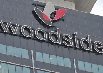 Adquiere Woodside activos en petróleo y gas de BHP