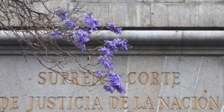 Emite la SCJN jurisprudencia sobre permisos otorgados por la CRE