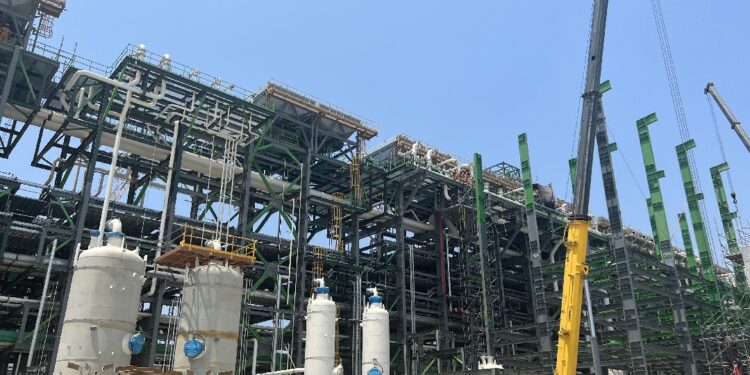 Admite AMLO encarecimiento de 50% en Dos Bocas