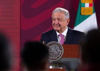 Recibe México solicitud de EEUU para iniciar consultas del TMEC; no va a pasar nada: AMLO