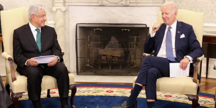 Envía AMLO carta a Joe Biden sobre soberanía energética de México