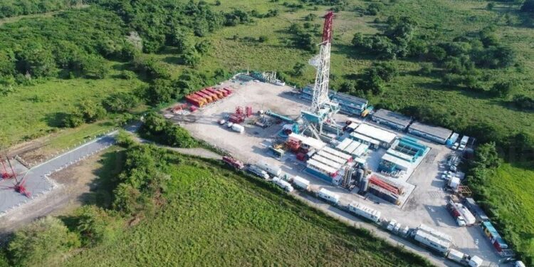 Producción en Ixachi, a la mitad del objetivo