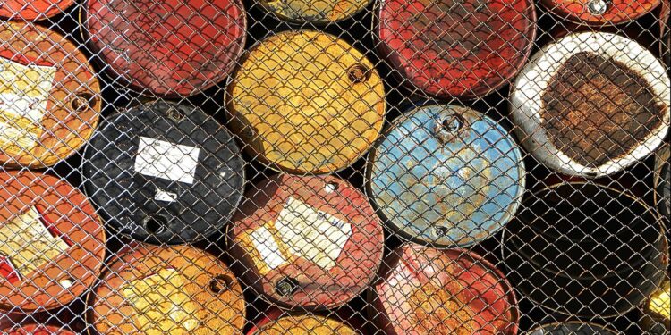 El WTI se acerca a 90 dólares por barril