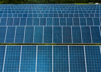 Se atora instalación fotovoltaica en EU