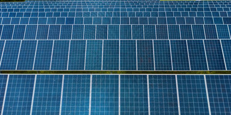 Se atora instalación fotovoltaica en EU