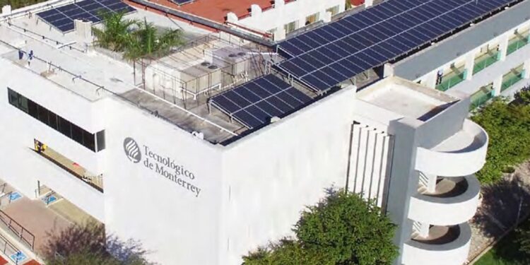 Más de 60% de la energía que consume el Tec de Monterrey es renovable