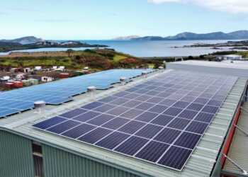 Colocó el FIDE 3,759 millones de pesos en sistemas fotovoltaicos