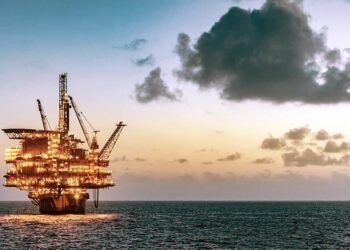 Con ganancia, empieza la semana petróleo mexicano