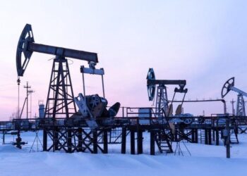 Impondrá el G7 un tope máximo a los precios del petróleo ruso