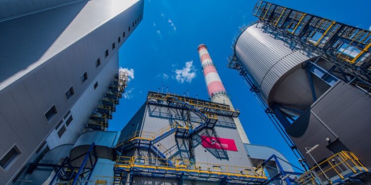 Se suma Polonia al llamado a renunciar a tratado energético europeo