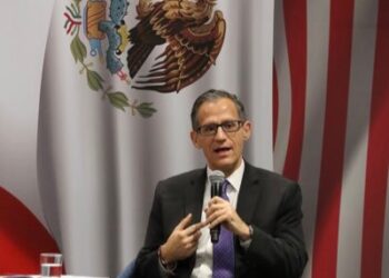 Urge continuidad de política industrial y transición energética, tras cambios en la SE