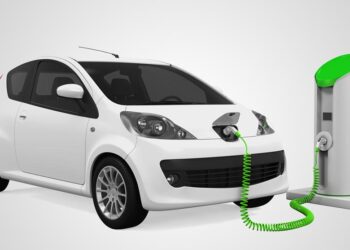 Prepara Secretaría de Economía NOM en materia de baterías para autos eléctricos