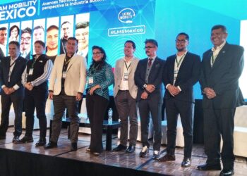 autos electricos cargadores industria automotriz