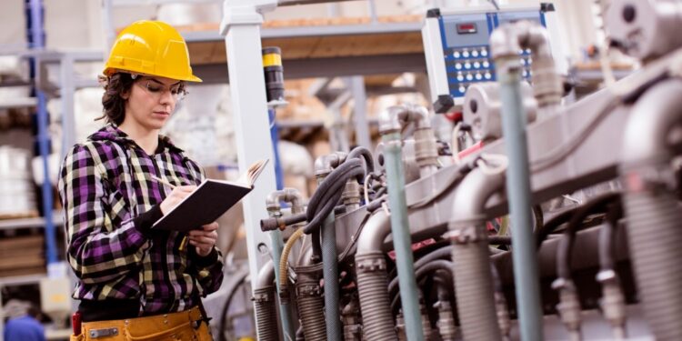 Transición energética promueve equidad de género