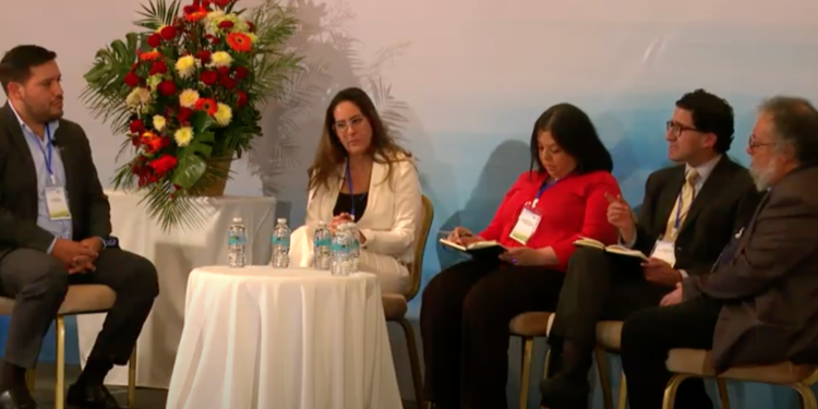 Pemex mantendrá su dependencia en el gobierno para pagar su deuda