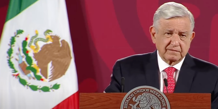 AMLO se comprometió a enviar candidatos para el Pleno de la Cofece