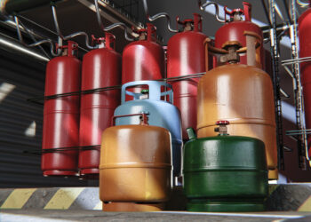 Cofece aplica multa a gaseros por más de 2,400 mdp ante colusión de precios