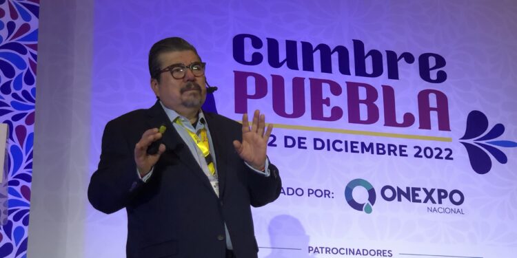 Autorizará CRE 500 estaciones de servicio nuevas para el cierre de año