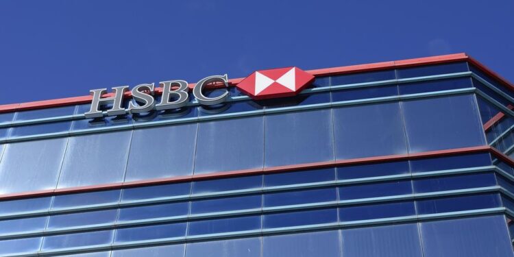 HSBC dejará de financiar nuevos campos de petróleo y gas